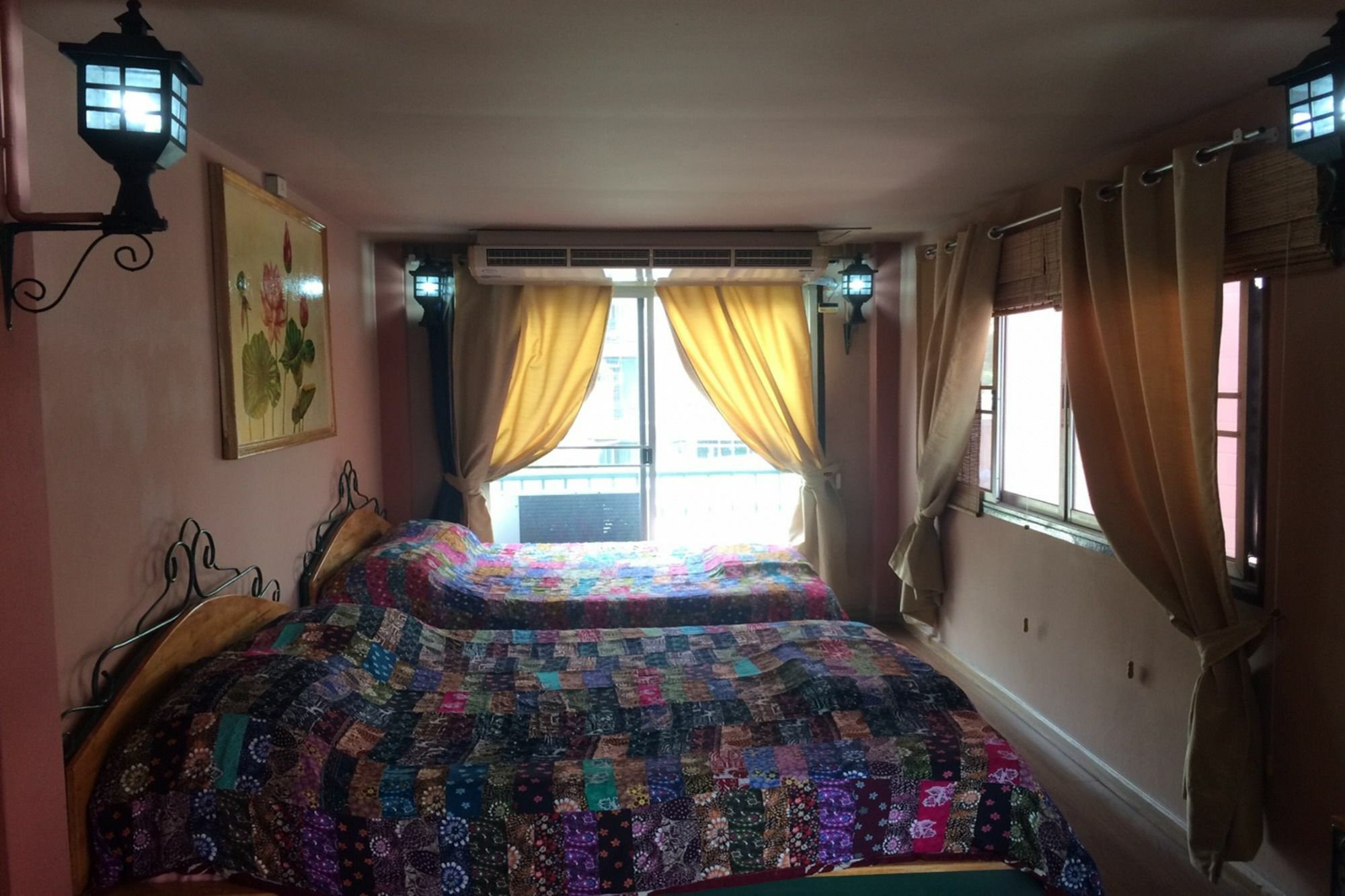 Baan Khun Mae 2* Bangkok