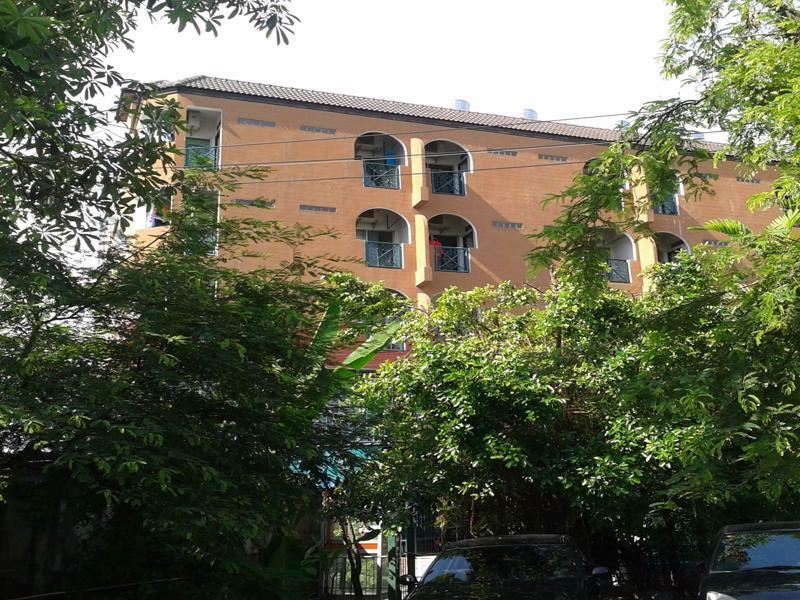 Hotel Baan Khun Mae Bangkok