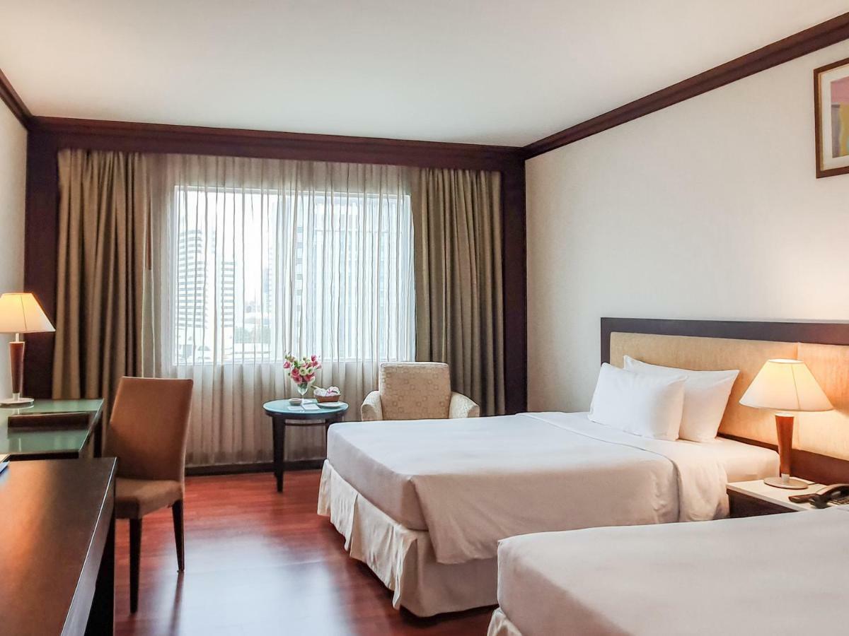 Zenith Sukhumvit Hotel