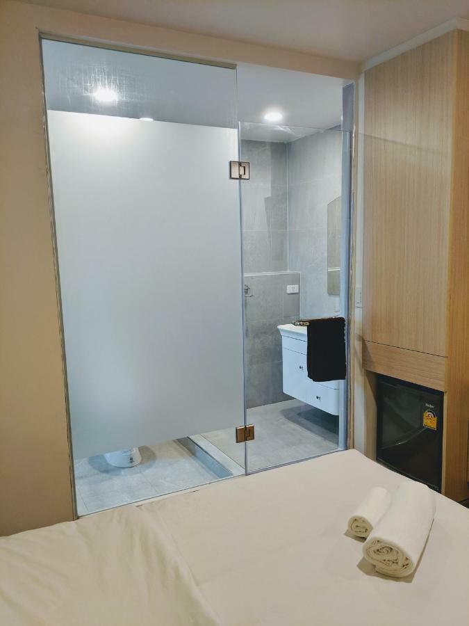 Hostal Good One Poshtel & Cafe Bar *