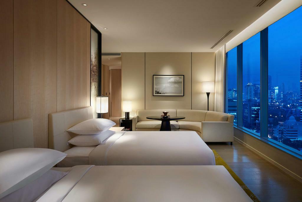 Solitaire Sukhumvit 11 - Sha Extra Hotel 4*