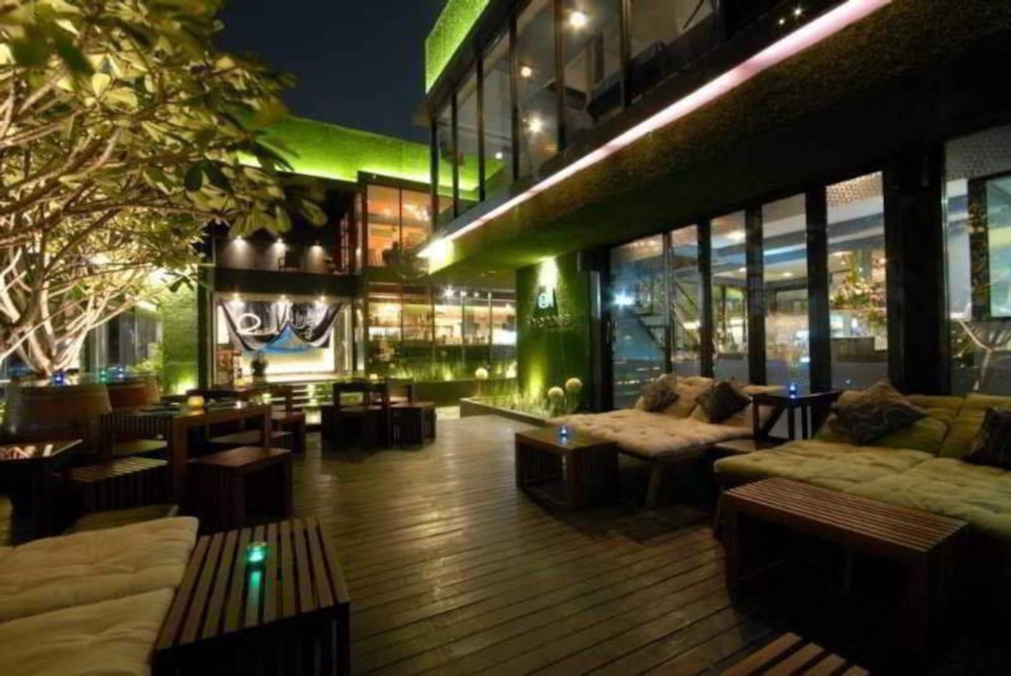 Hotel Grass Thonglor 4*