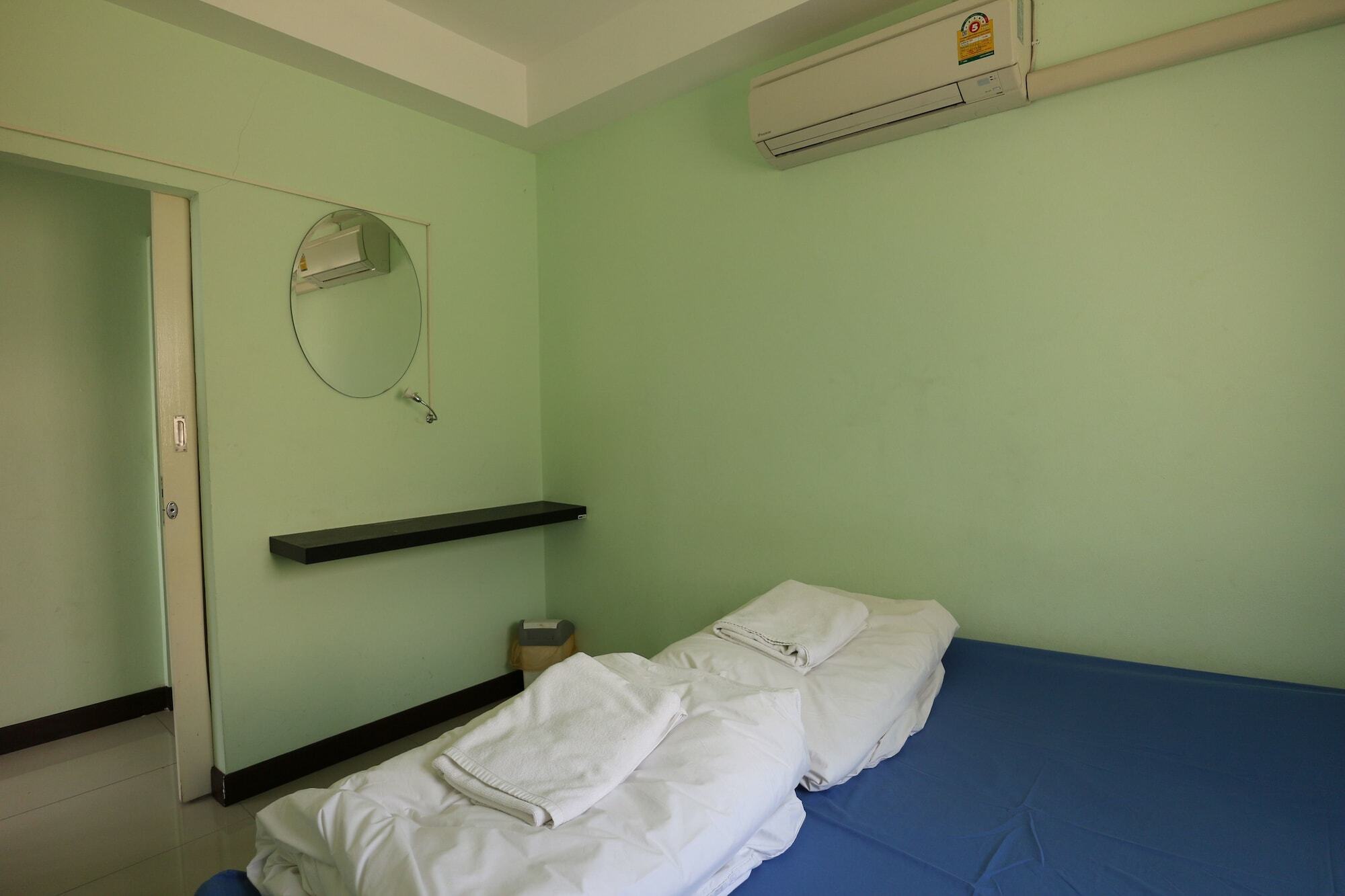 Hostel Mahannop