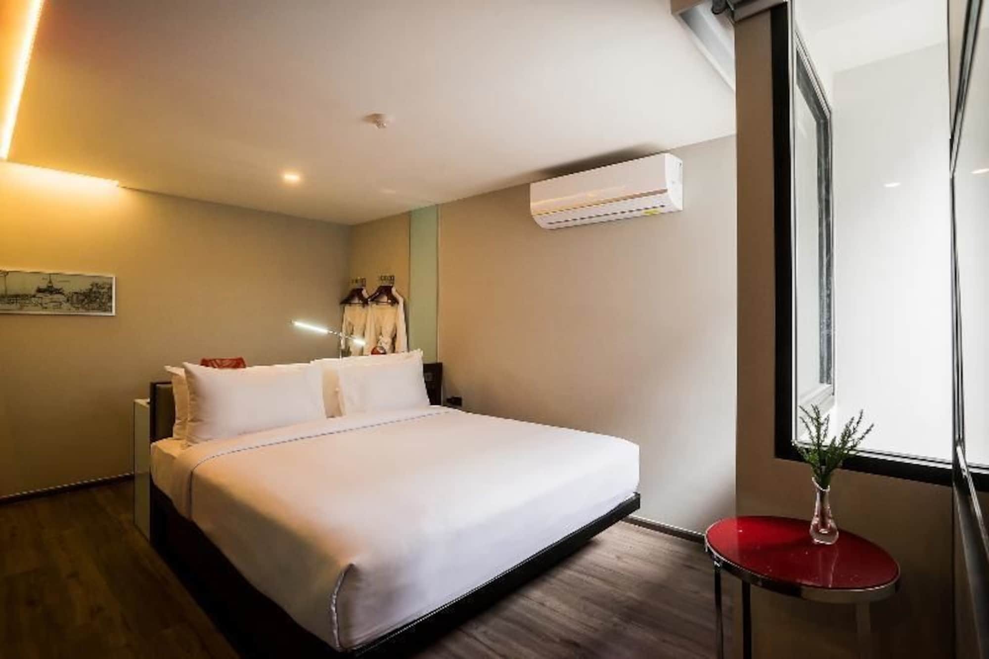 Vib Western Sanam Pao Bangkok