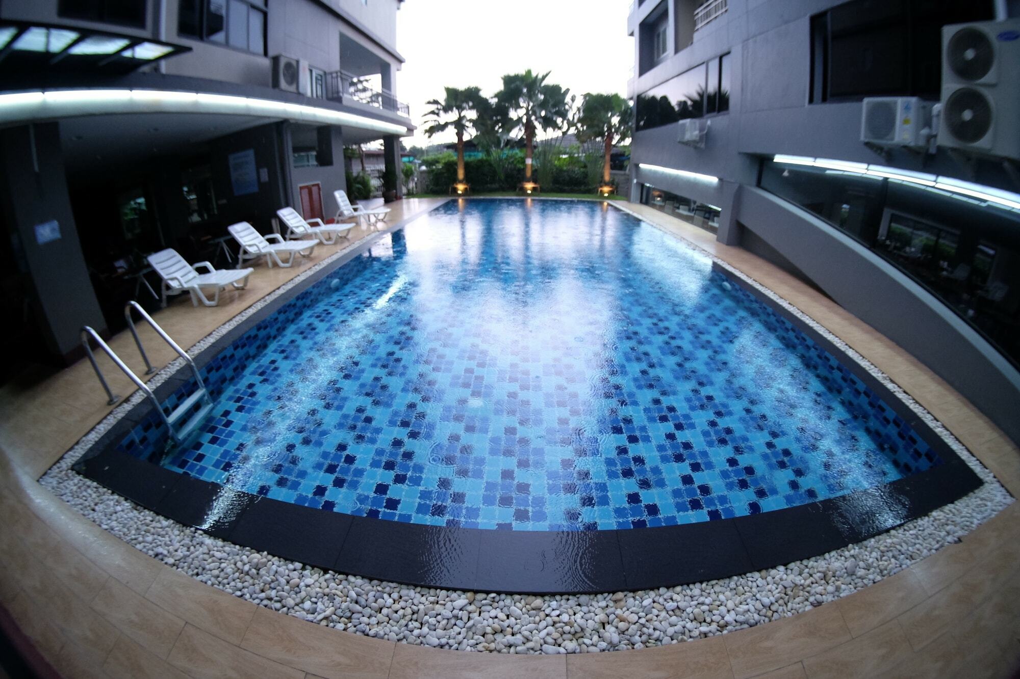 Apple Hotel Bangkok