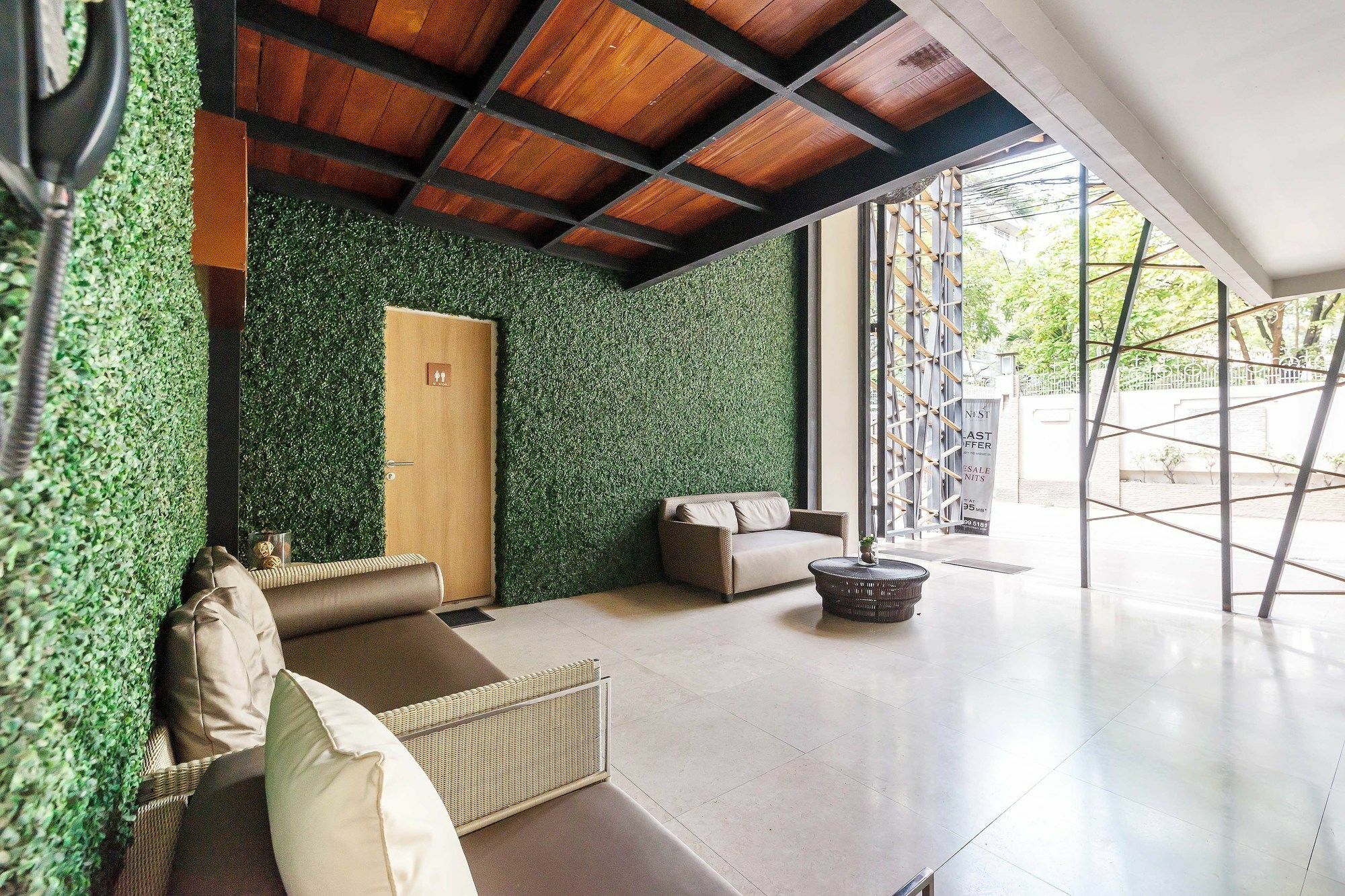 The Nest Ploenchit By Favstay Apartment