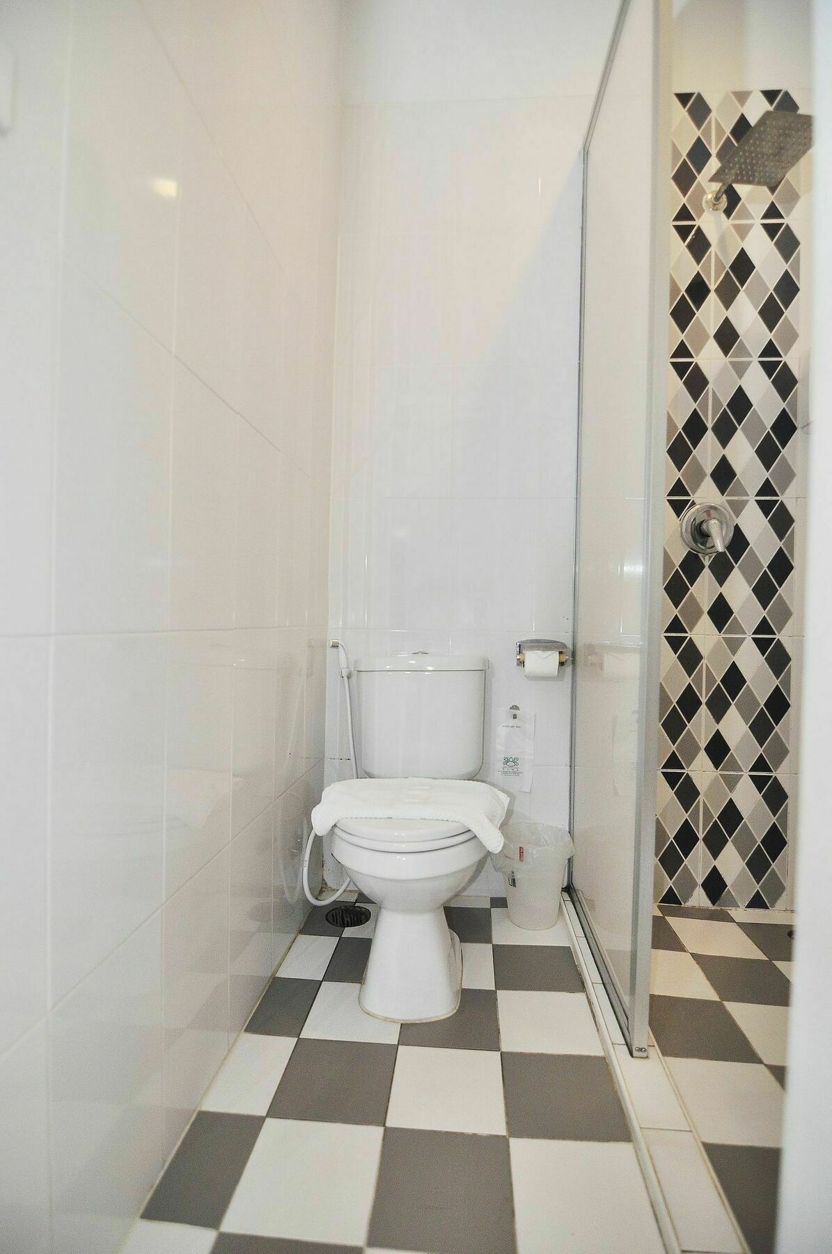 Hotel Zen Basic Yaowarat Road Chinatown 3*