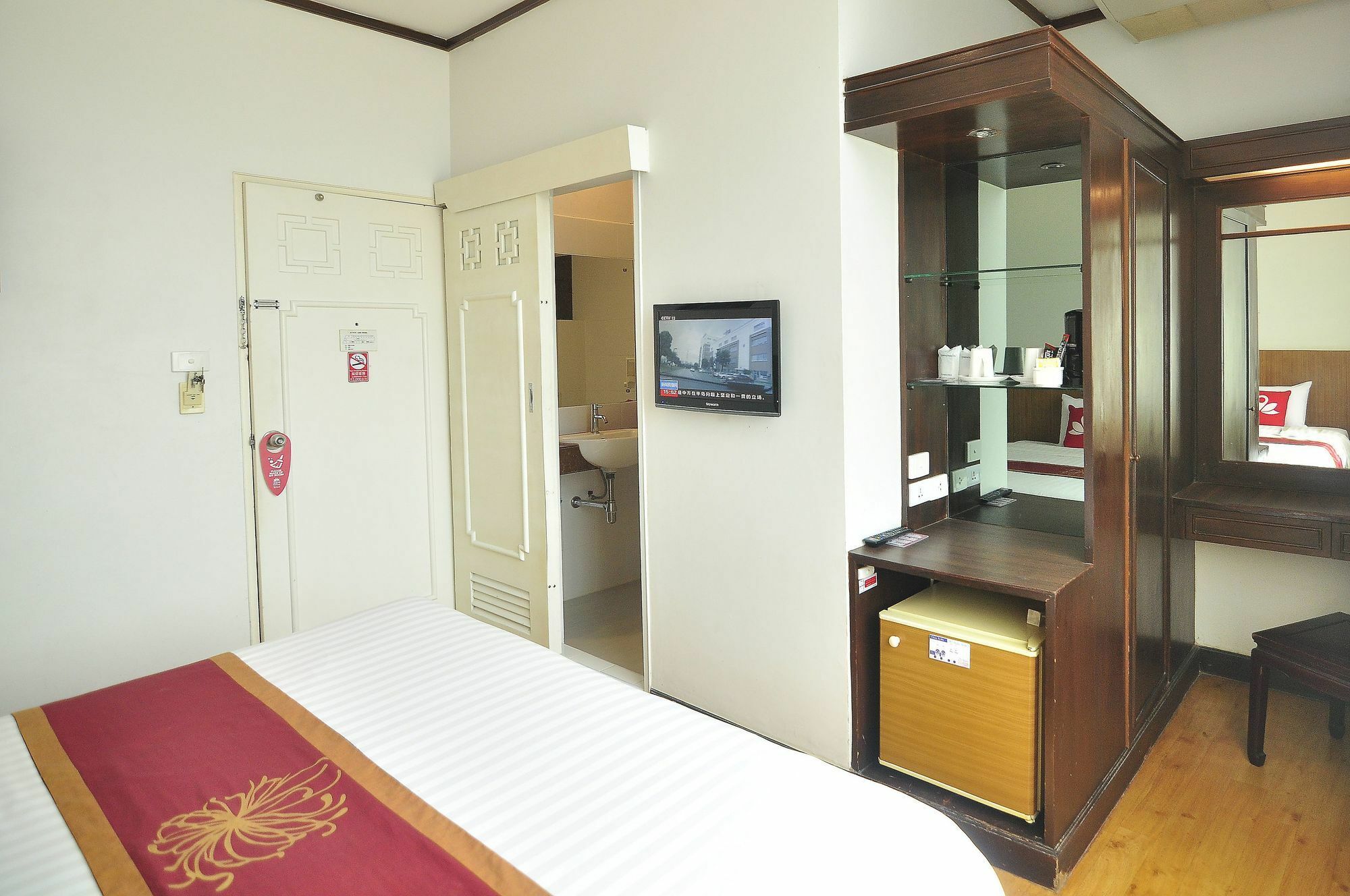 Hotel Zen Basic Yaowarat Road Chinatown Bangkok