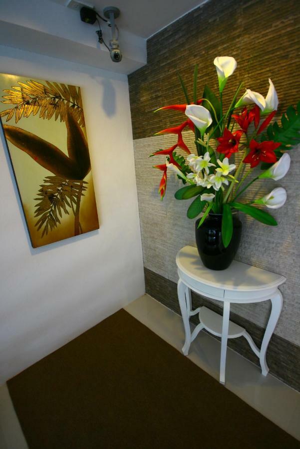 At Phetkasem Aparthotel 3*
