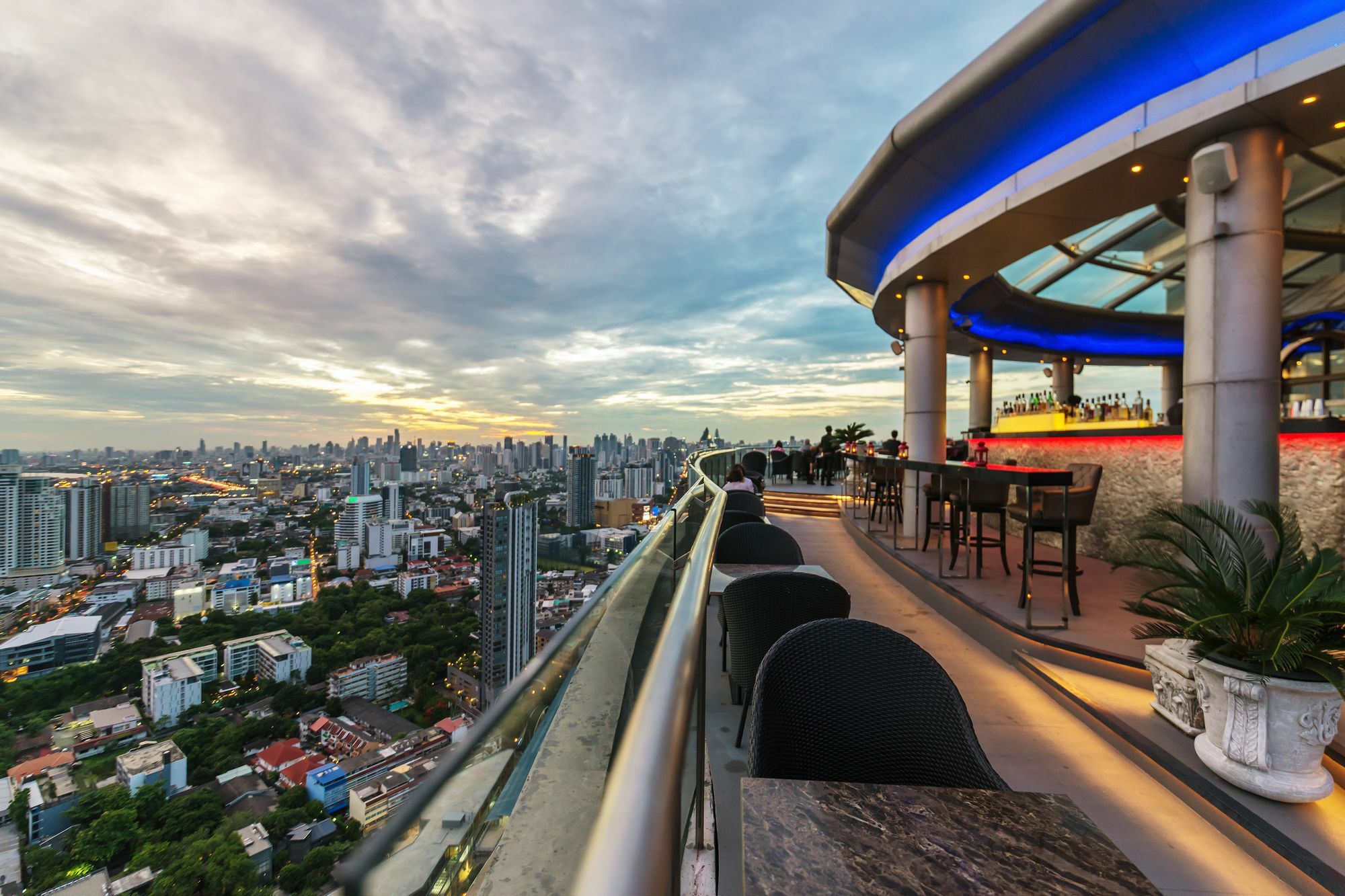 Apartment Sky Walk