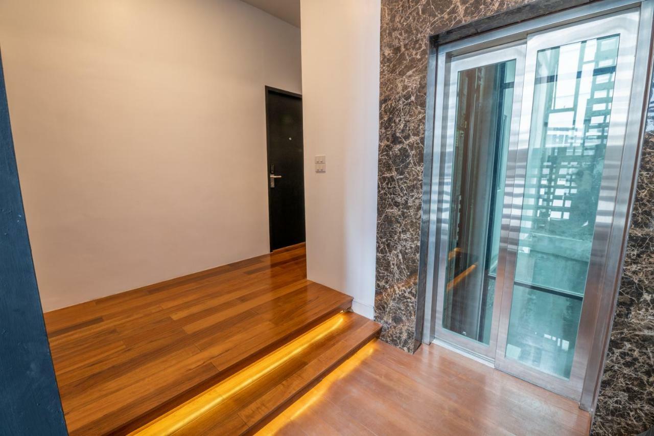 Cornerstone Bkk Apartment