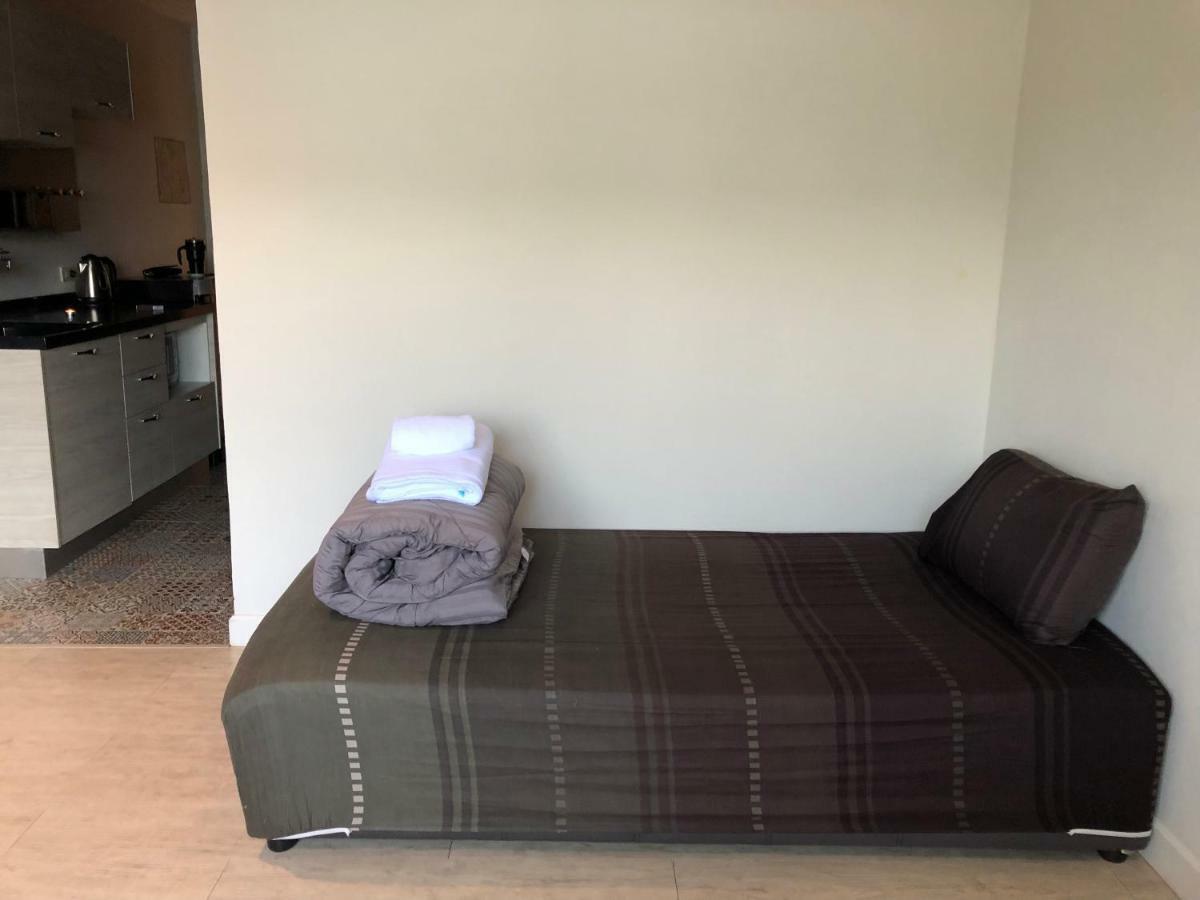 Pangsapuri Alley Living Rama8 *