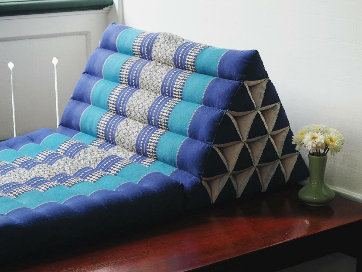 24 Samsen Heritage House * Bangkok
