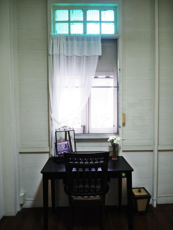 Guest house 24 Samsen Heritage House Bangkok
