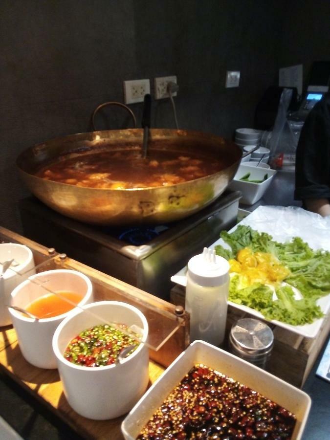 Le Sukhumvit 69 High Tech Concierge Apartment