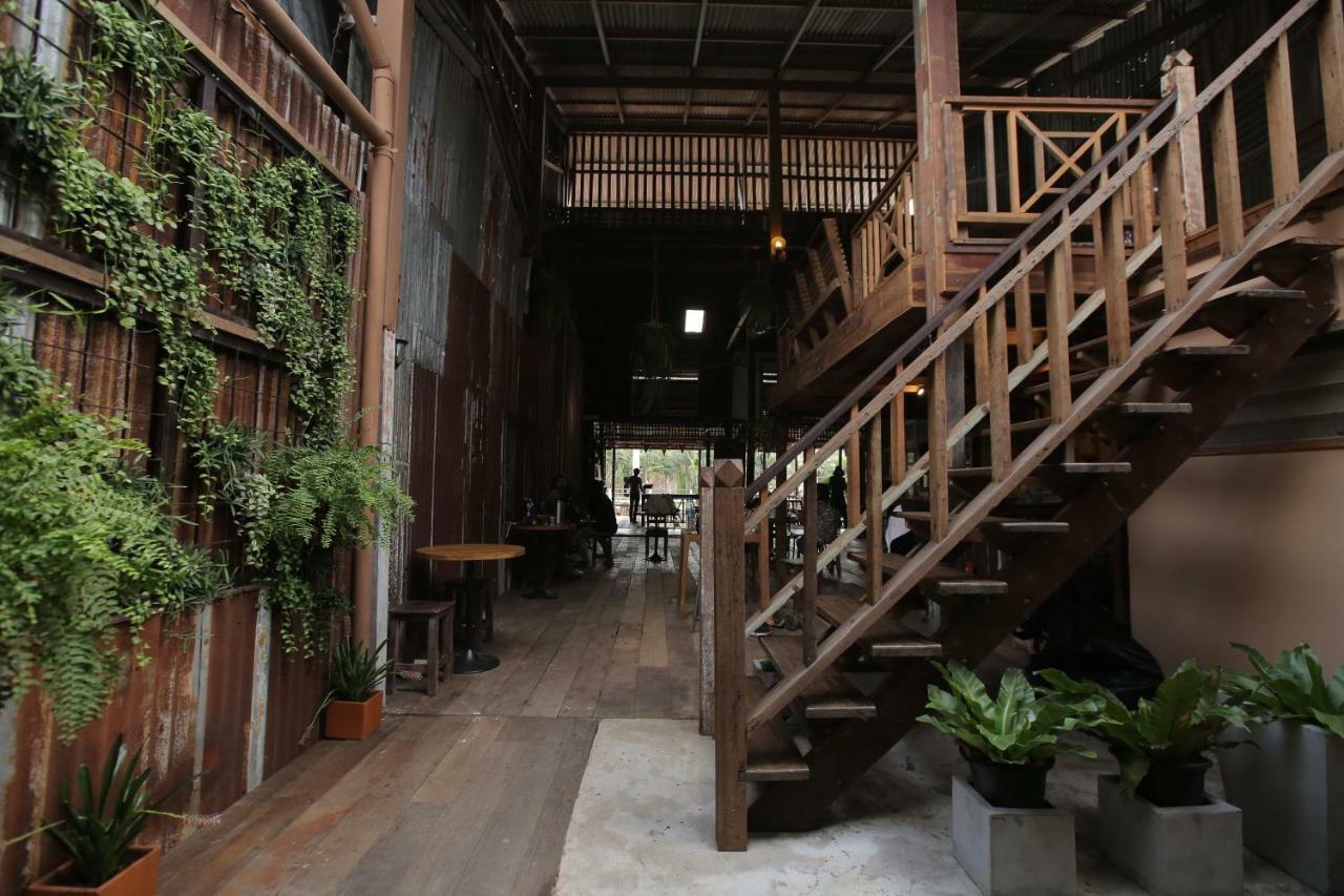 Gjestgiverier 274 Bed And Brews Bangkok