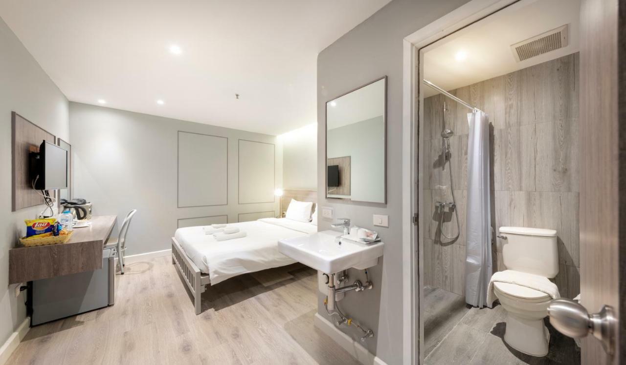 G6 Hotel 3*