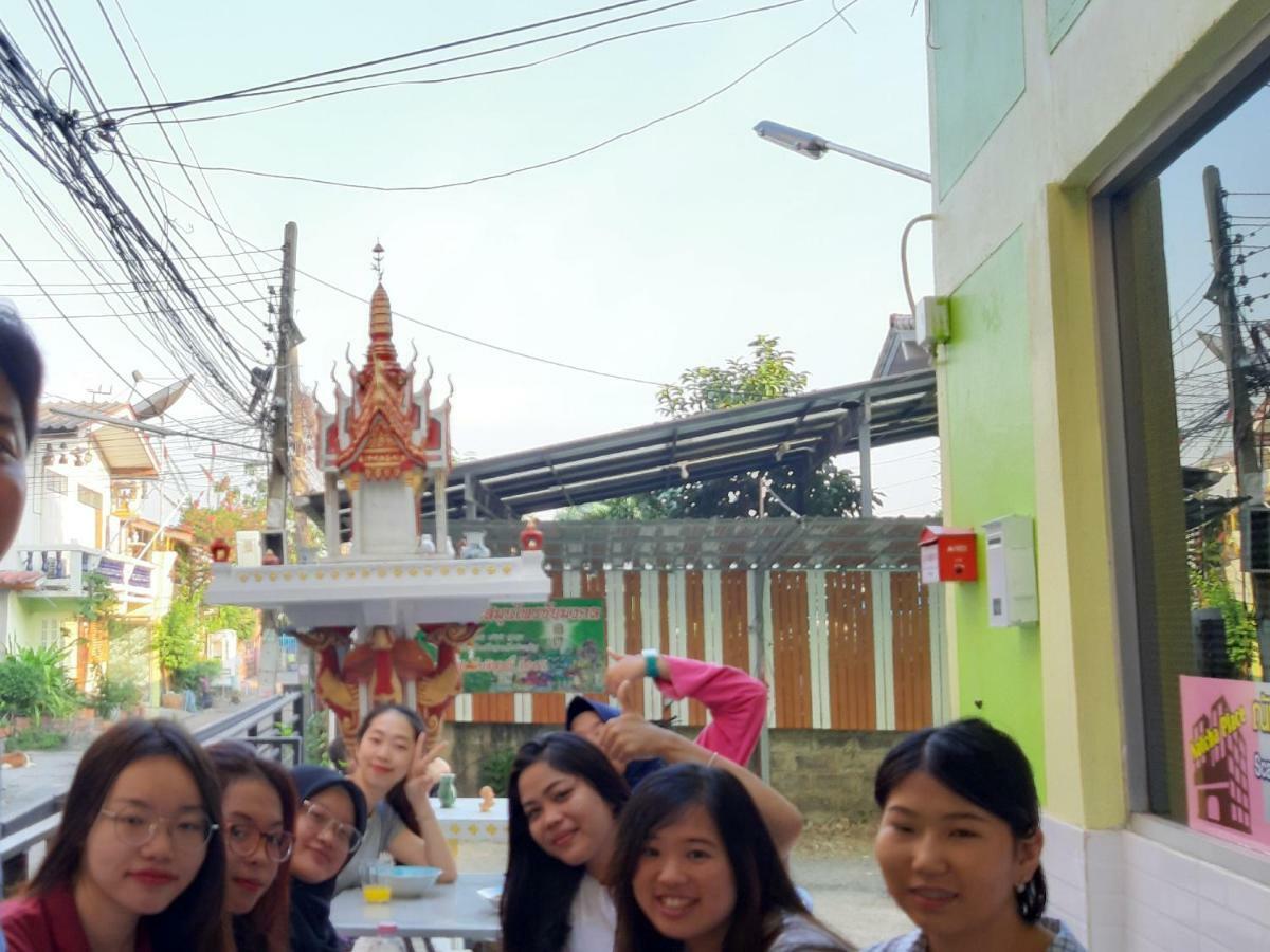 Apartment Natcha Place Thammasat Rangsit