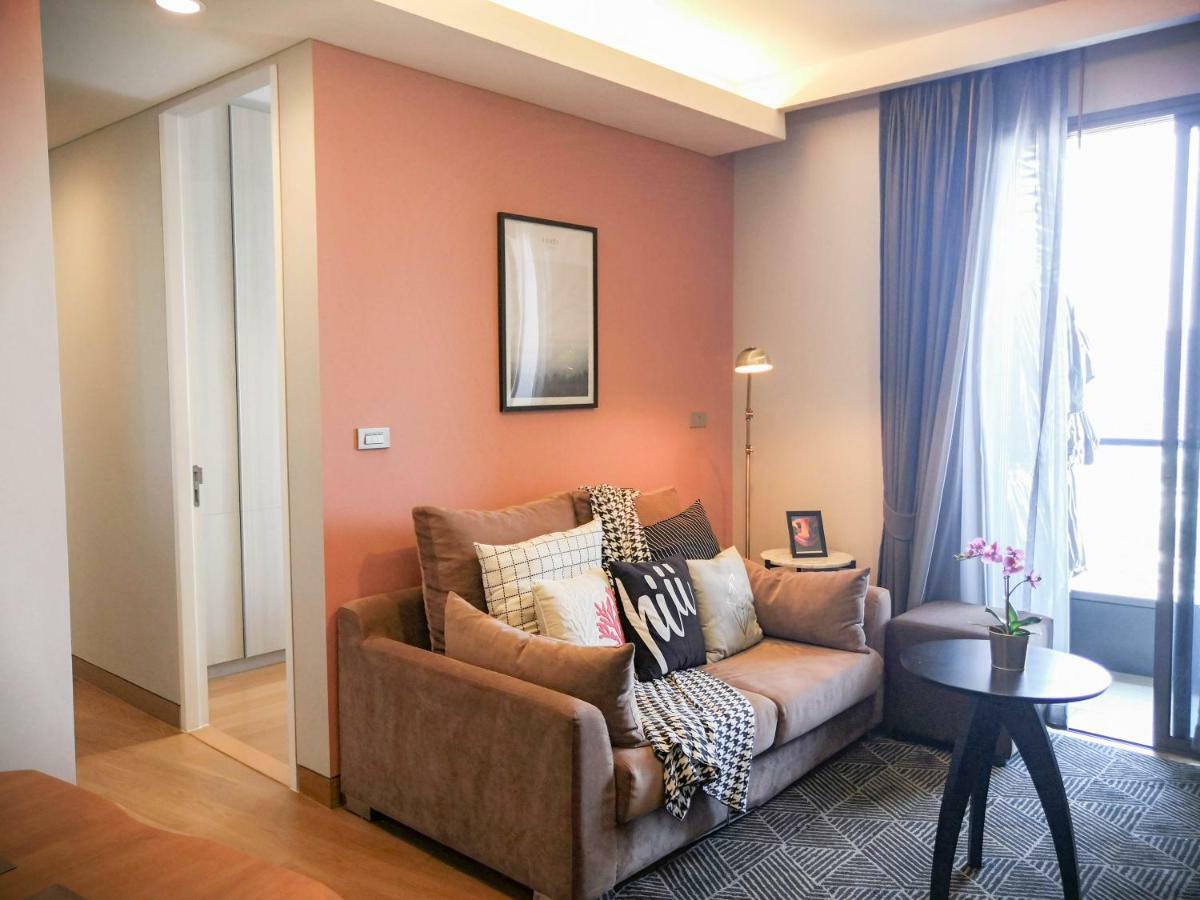 Apartamento Hiii-homtel At Soi 24 Sukhumvit With Rooftop Boundless Pool-bts Phrom Phong&em District Bangkok