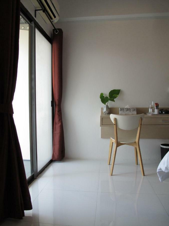 J.k. Mansion Appartement *