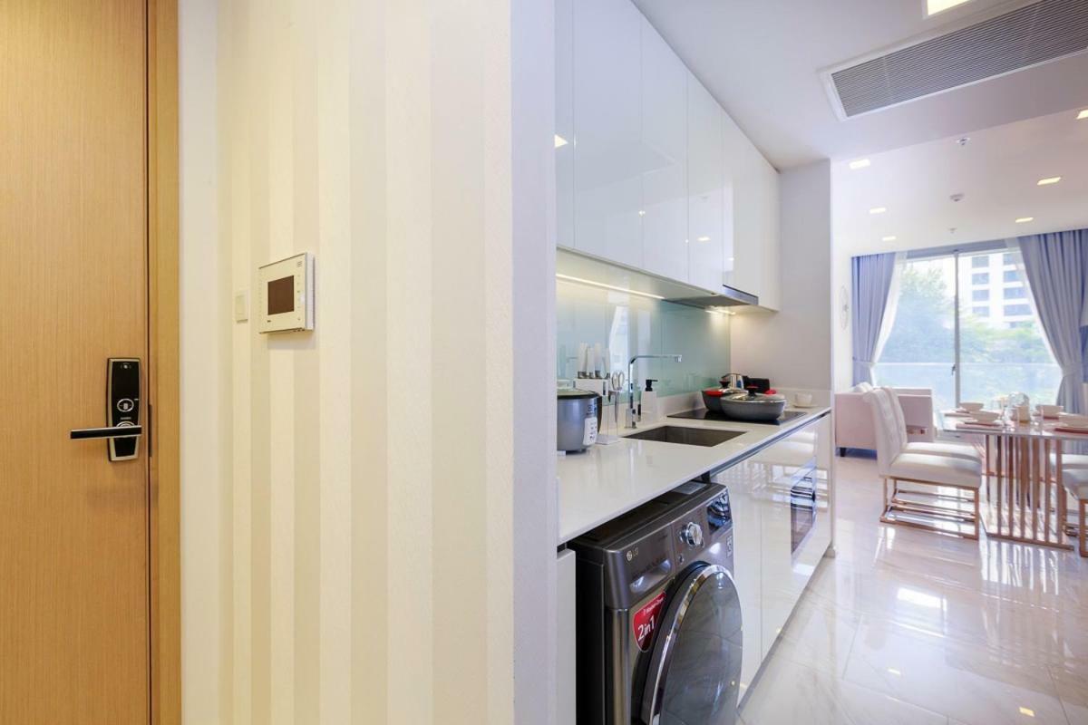 Hyde Sukhumvit 11 2b2b By Exstaysy