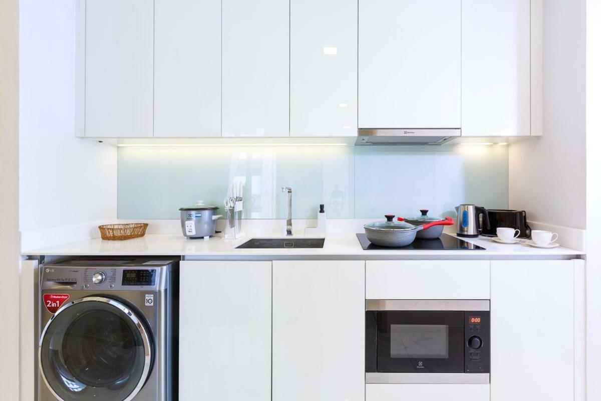 Hyde Sukhumvit 11 2b2b By Exstaysy Bangkok