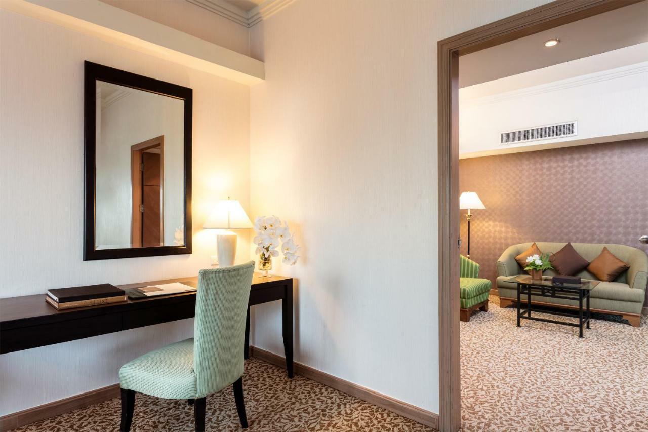 Hotell Baiyoke Sky 4*