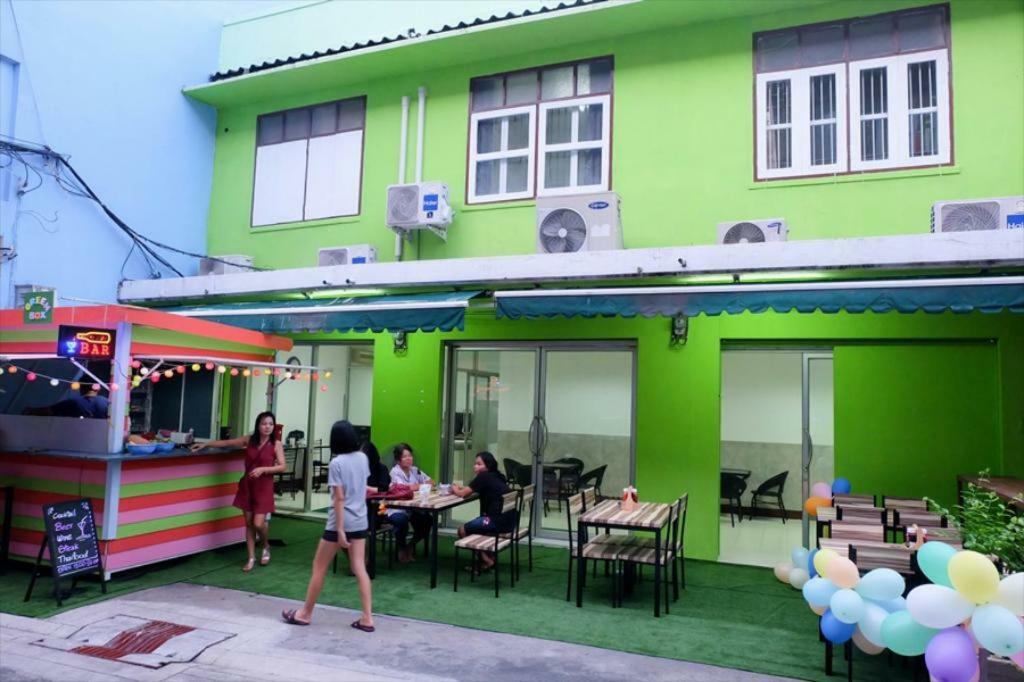 Green Box Aparthotel