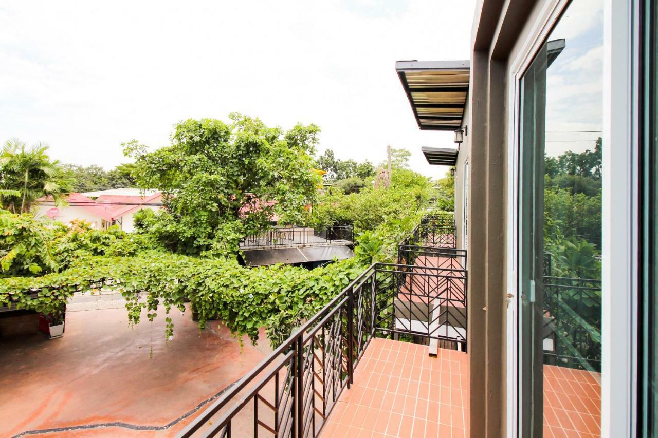 Oyo 271 The Romklao Tempat peranginan 2*