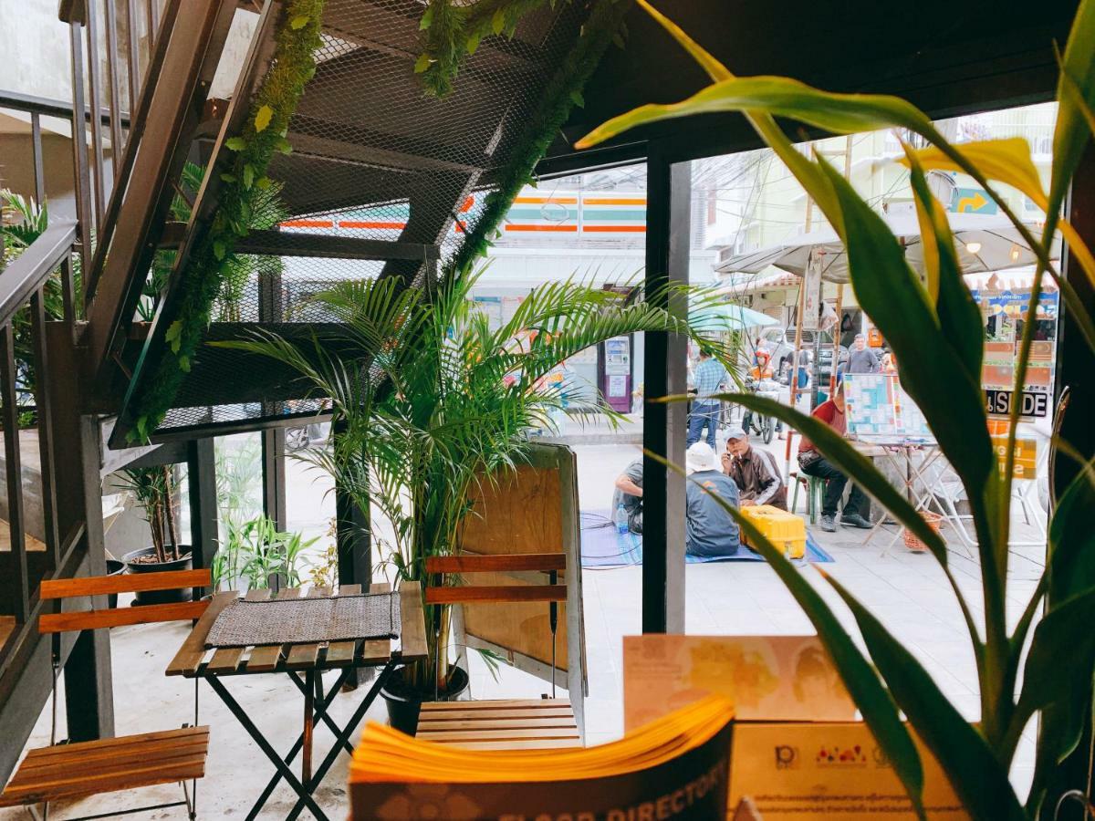 Asrama Oasis Cafe And Nap