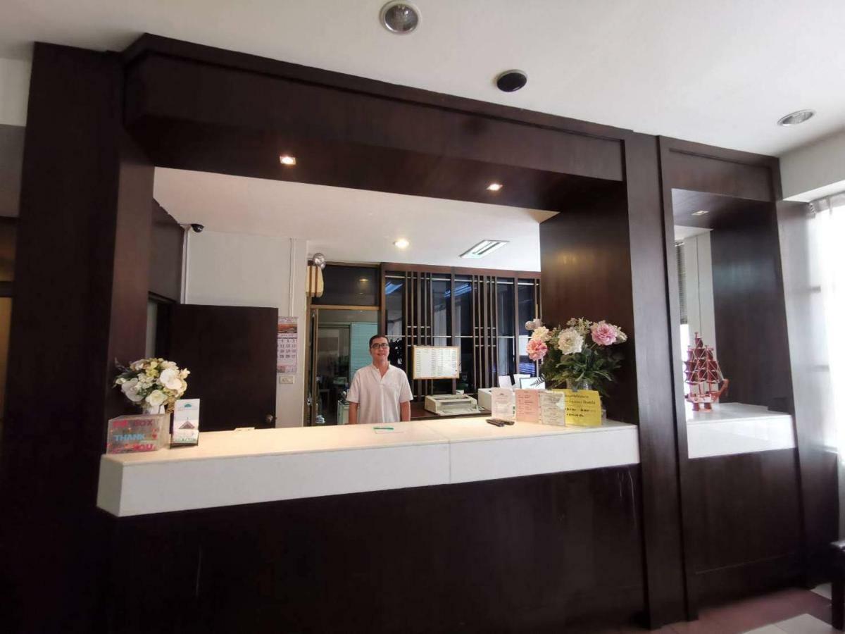 The Pavilion Place Hotel 3*