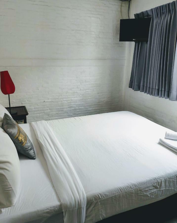 Pink Guest house Bangkok