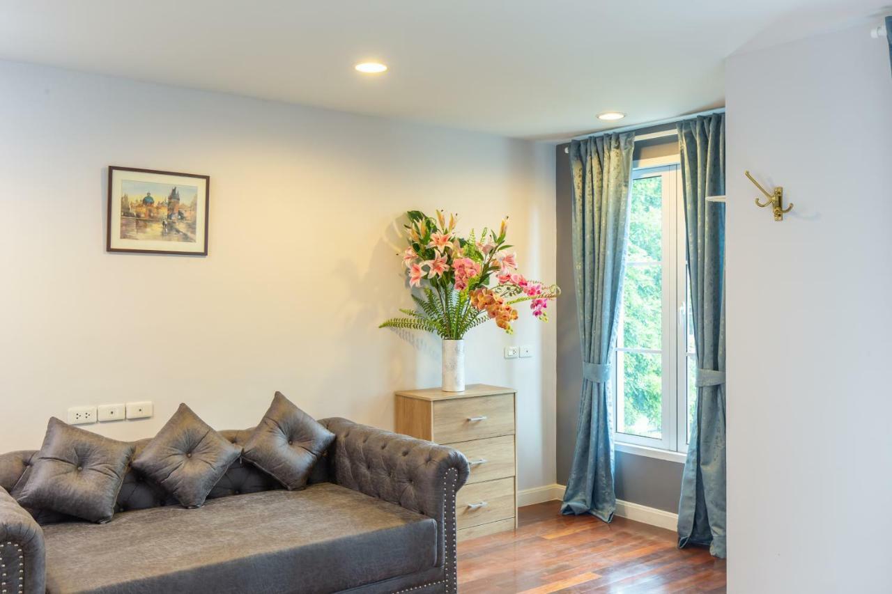 Breezy Haus By Max In Cbd Apartment *
