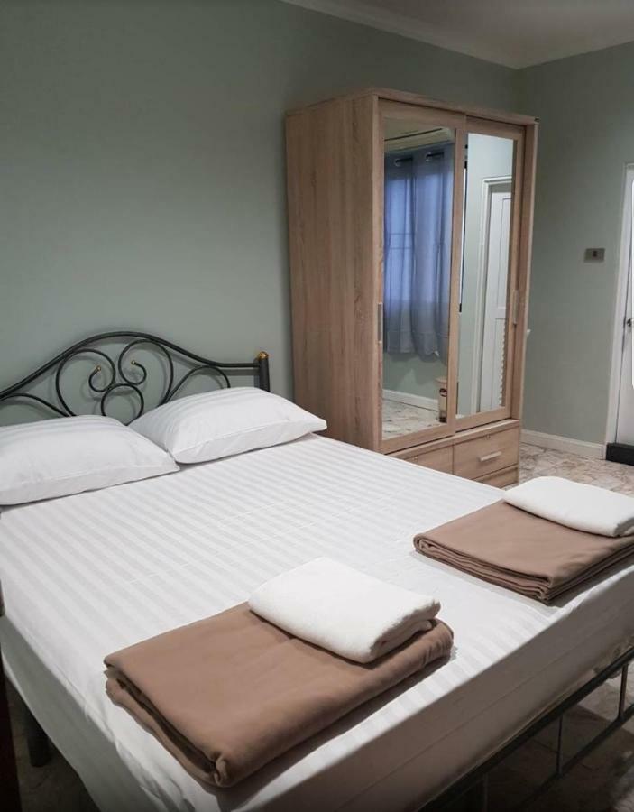 Wang Lang Albergue