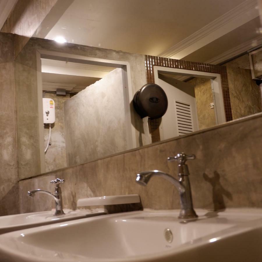 Fundee At Siam (adults Only) Hostel