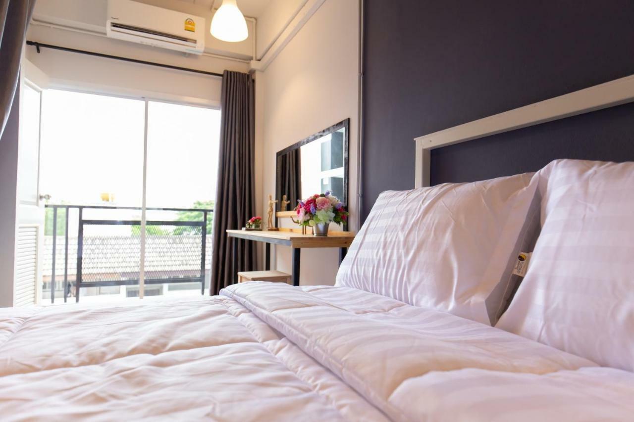 Mango 10 House Hotell 2*