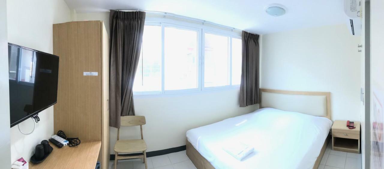 Nana Hotel
