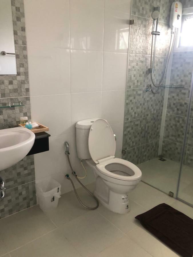 The Lux Ladprao 10 Aparthotel