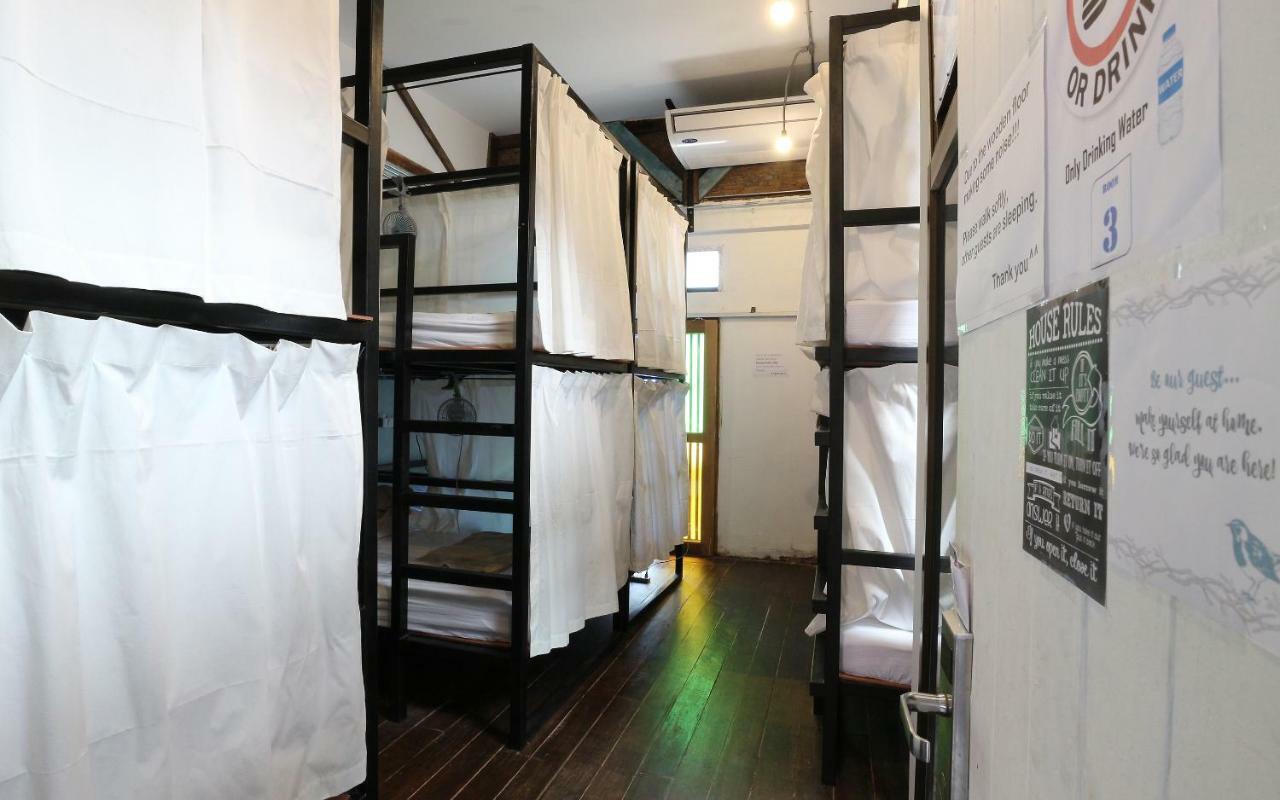Nivas Siam Hostel *
