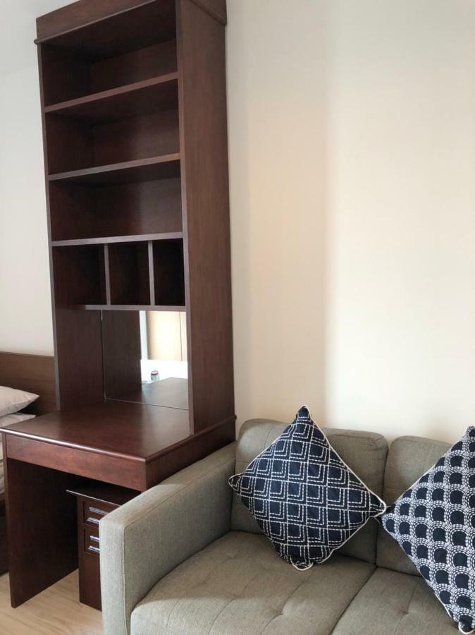 Cozy Living Place Near Bitec 2 Mins Walks To Bts Bangna * Bangkok