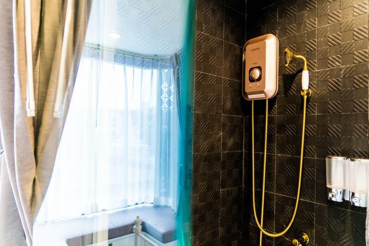 Hostel The Lol Elephant Bangkok
