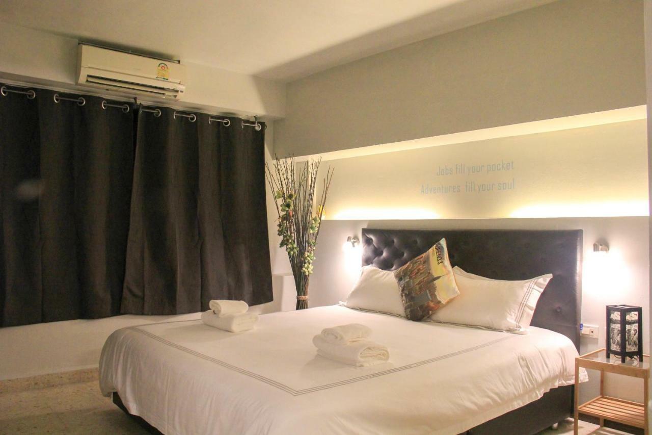 Meet 2* Bangkok