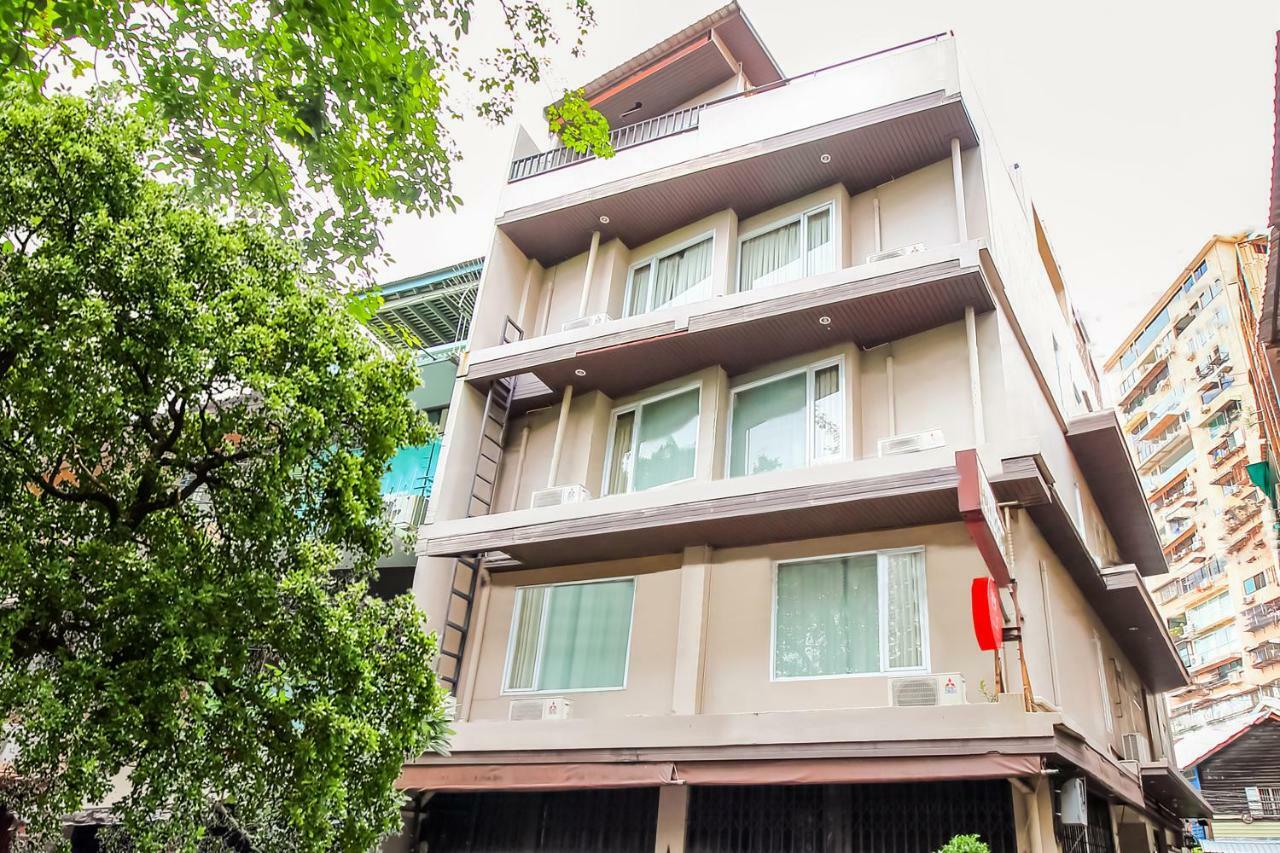 Hotel Oyo 307 Baan Udom 2*