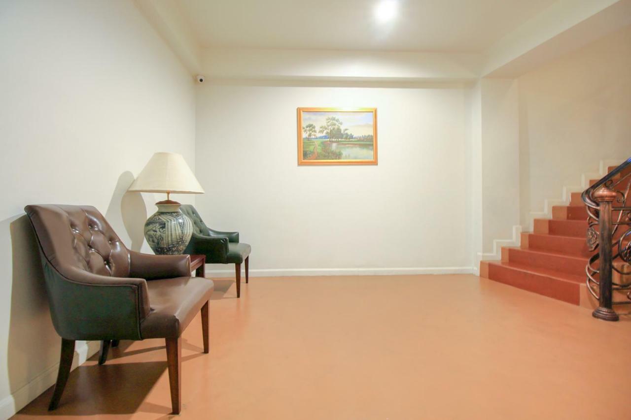 Hotel Oyo 307 Baan Udom