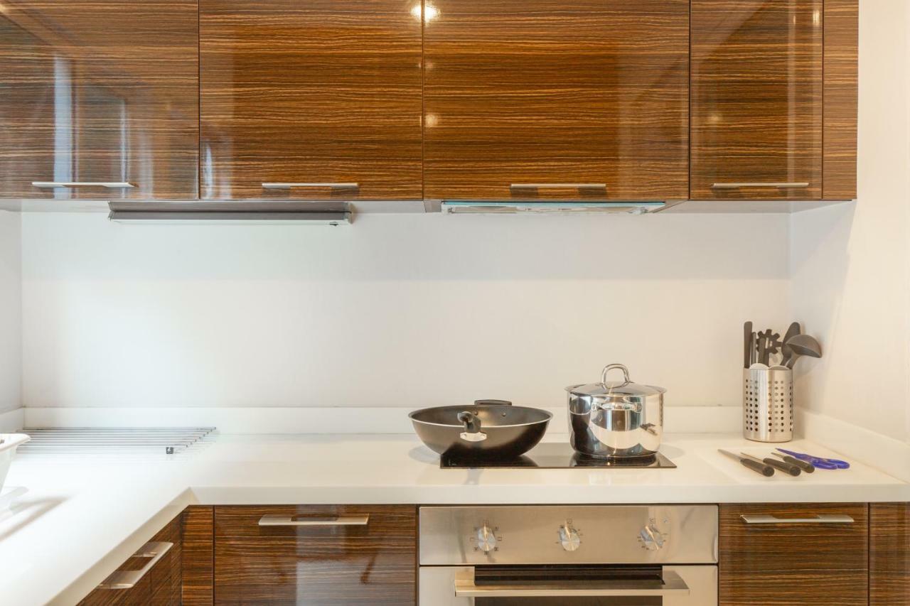 Breezy Haus By Max In Cbd * Bangkok
