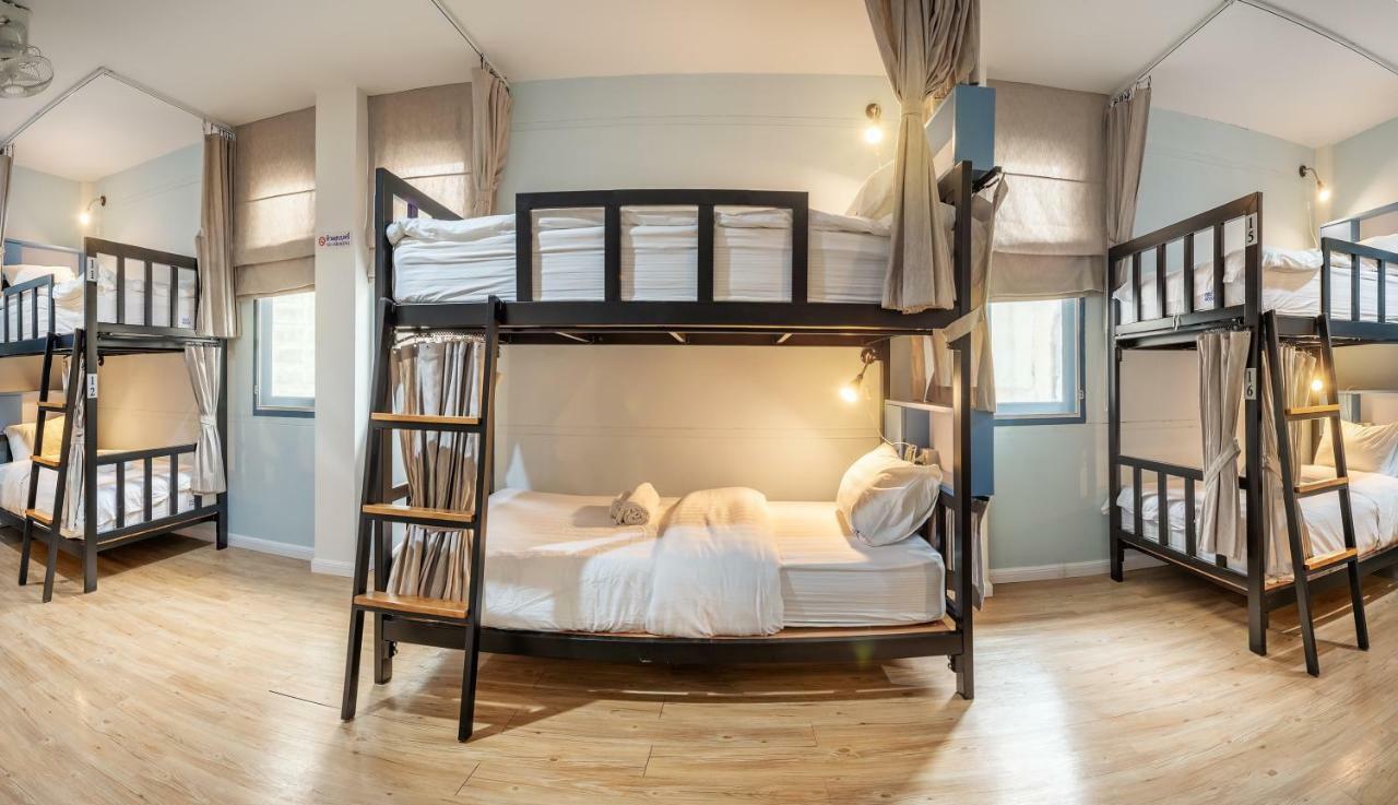 Visut House Bed & Breakfast Bangkok