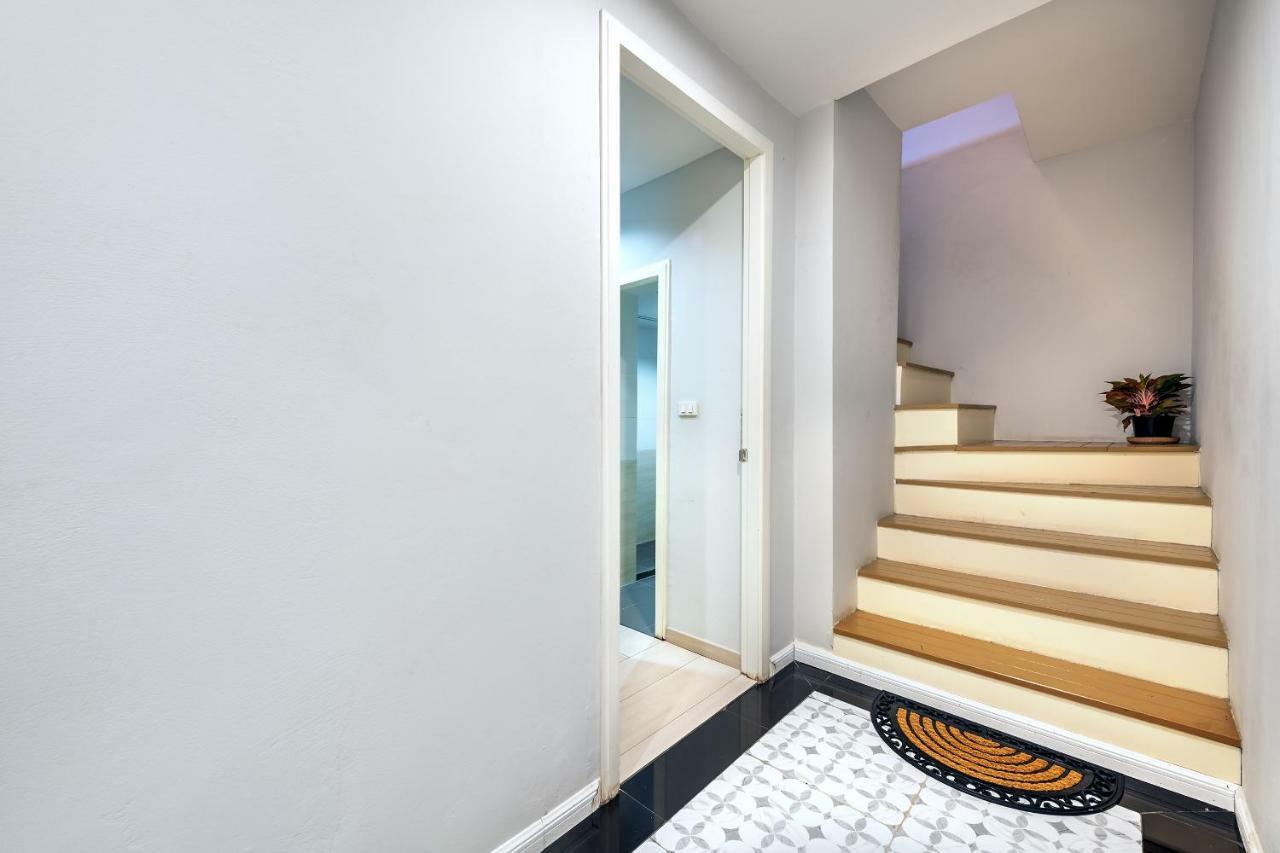 Visut House Bed & Breakfast 2*