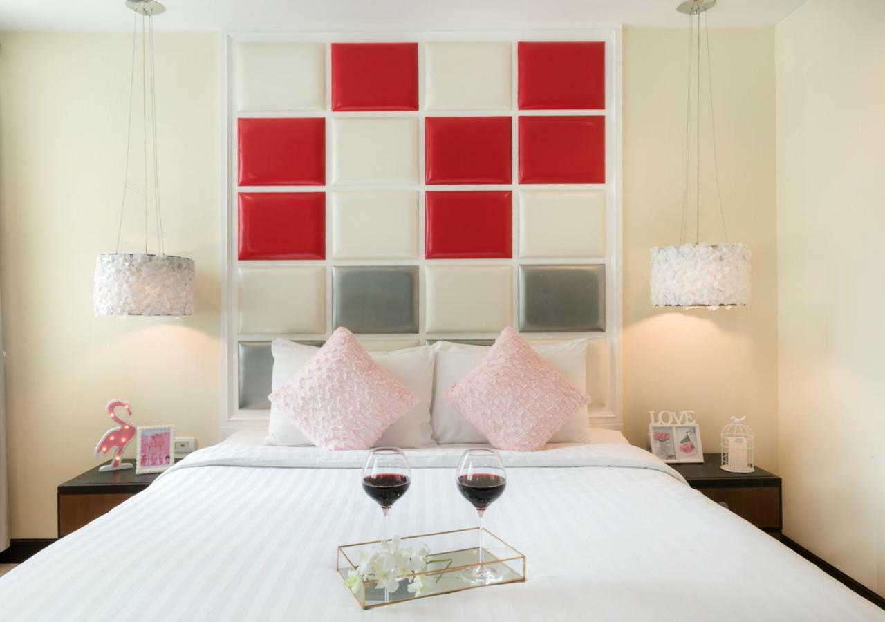 Furamaxclusive Asoke, Khách sạn 4*