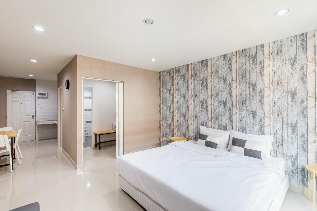 Apartment Place *