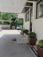 S6 Sukhumvit 2*
